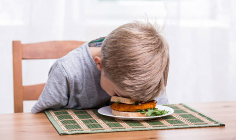 食べたくない子供